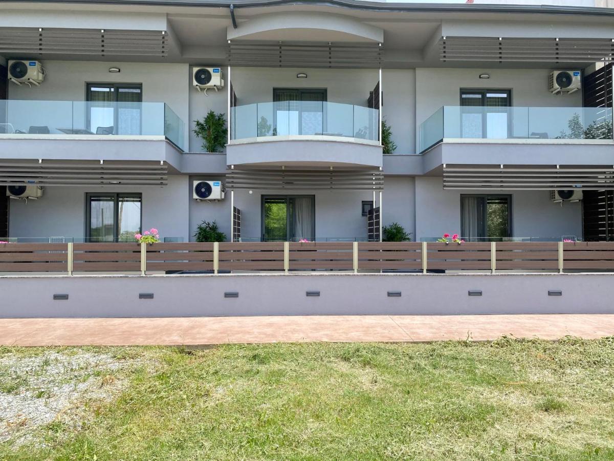 Levanda Suites Παραλία Εξωτερικό φωτογραφία